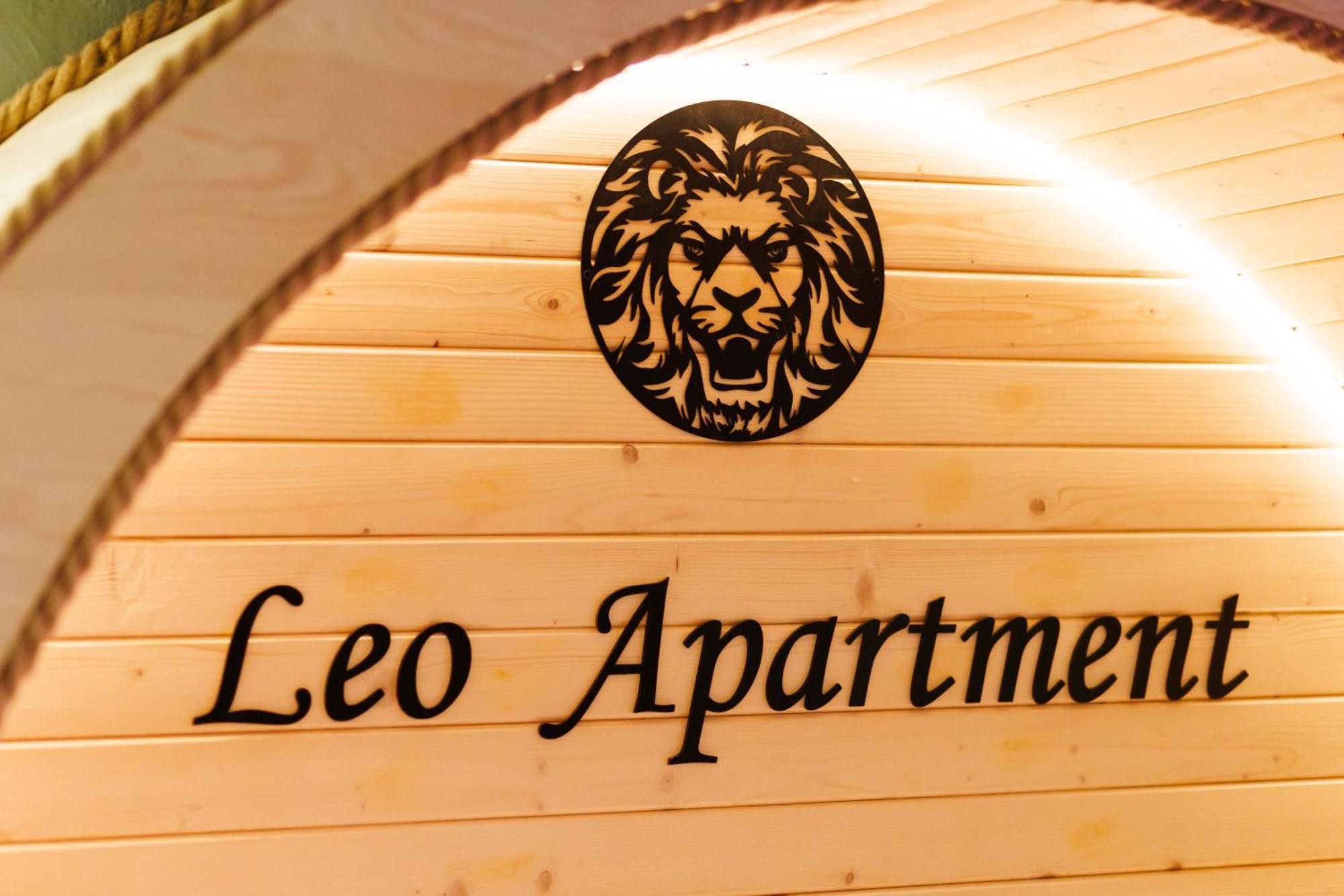 ברטיסלאבה Leo Apartment Suite & Private Spa Zone - Old City מראה חיצוני תמונה