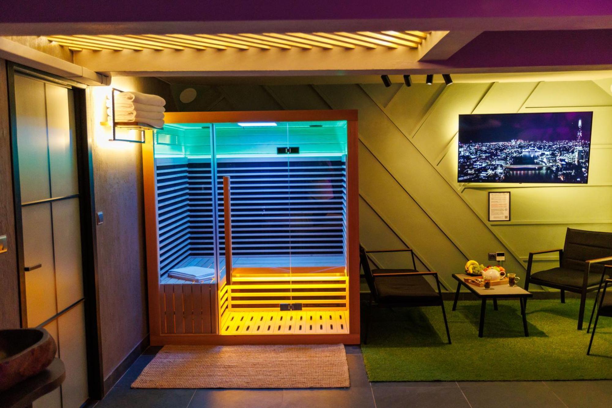 ברטיסלאבה Leo Apartment Suite & Private Spa Zone - Old City מראה חיצוני תמונה